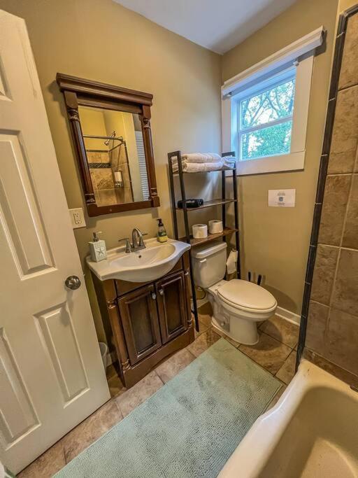 Historic Coastal Haven- Pet Friendly Fast Wi-Fi Villa Norfolk Ngoại thất bức ảnh
